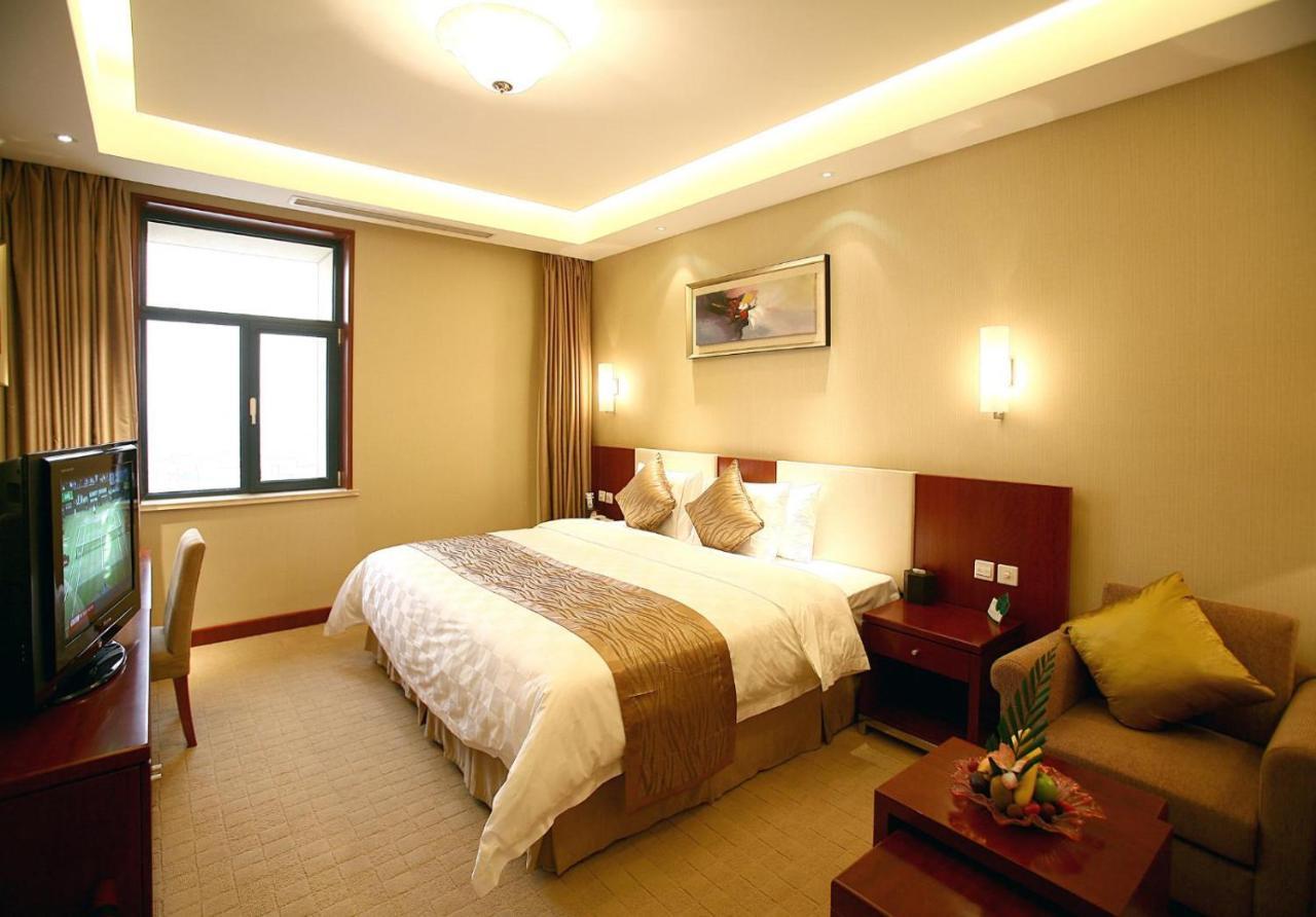 Qingdao Blue Horizon Hotel - Licang Εξωτερικό φωτογραφία